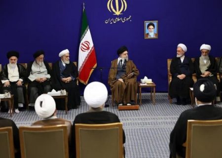 تعريف “الجمهورية الإسلامية” اليوم هو نفس الحكومة التي تصورها “ميرزا ​​نائيني”