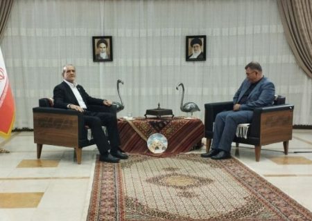 بزشكيان: الشعب الإيراني سيتجاوز كل الصعوبات بعزة وفخر