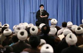 جلسة دراسة فقهية للقائد الأعلى للثورة